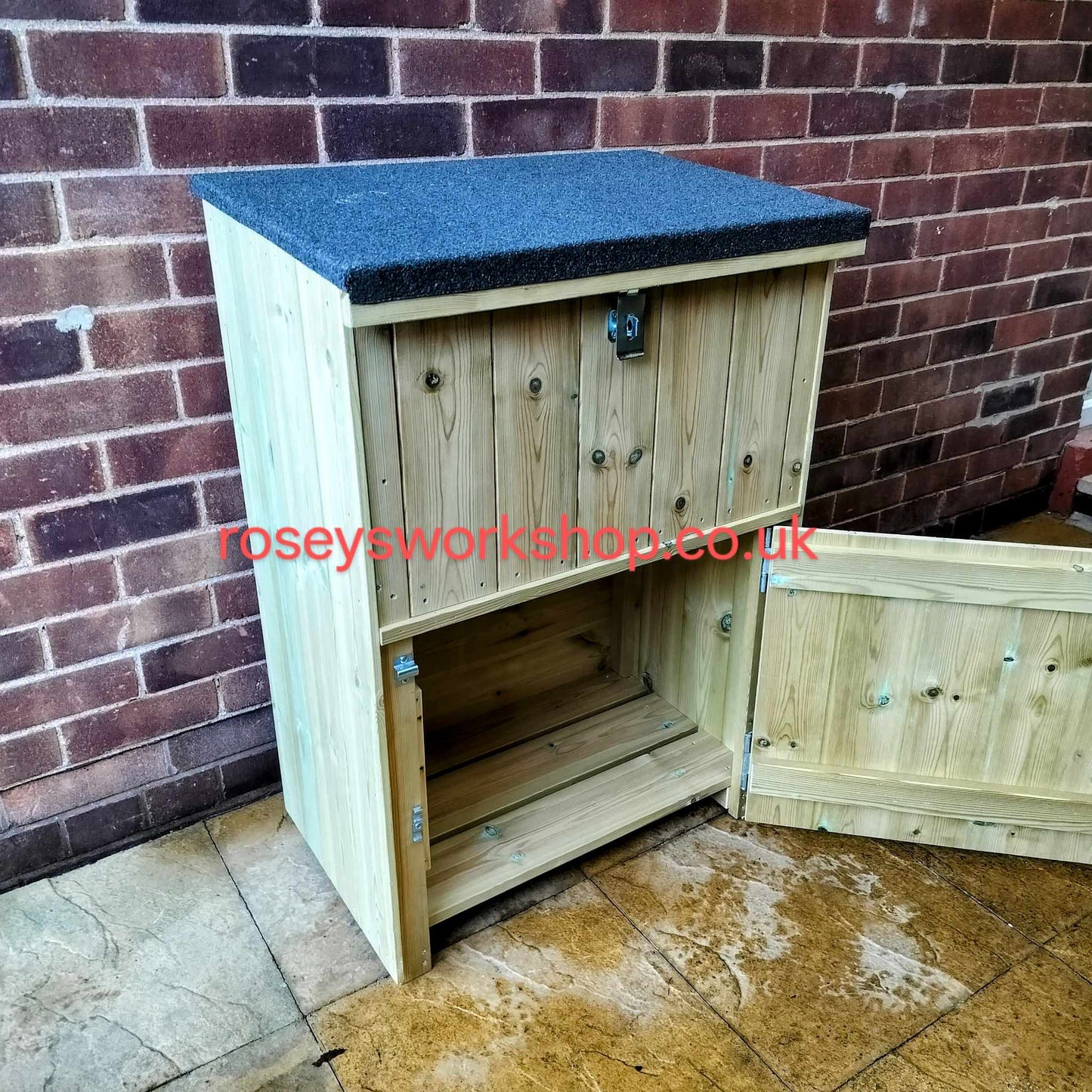 Tall Doorstep Muddy Boots and Parcel Box Combo Unit
