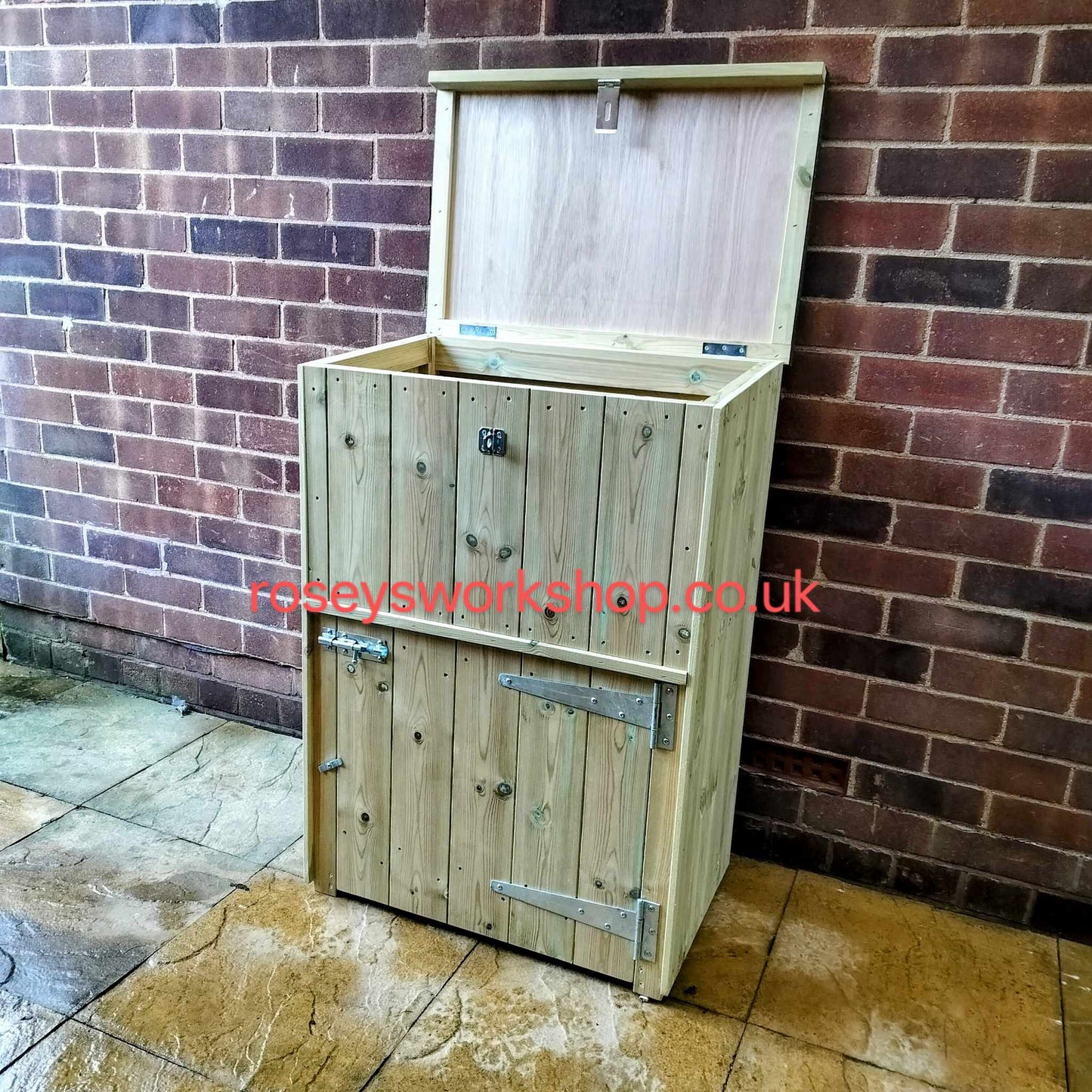 Tall Doorstep Muddy Boots and Parcel Box Combo Unit