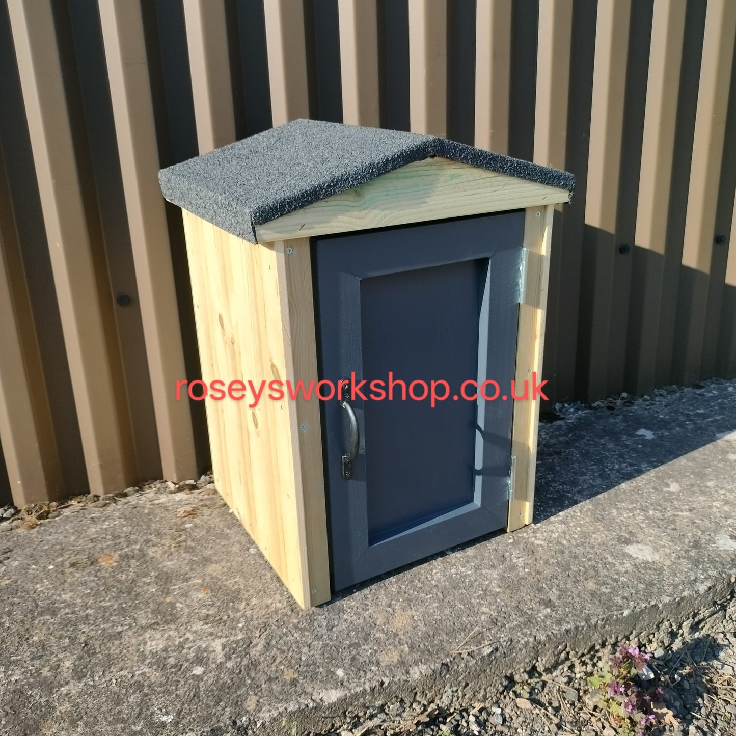 Roadside Honestly Egg Box - Other colours available