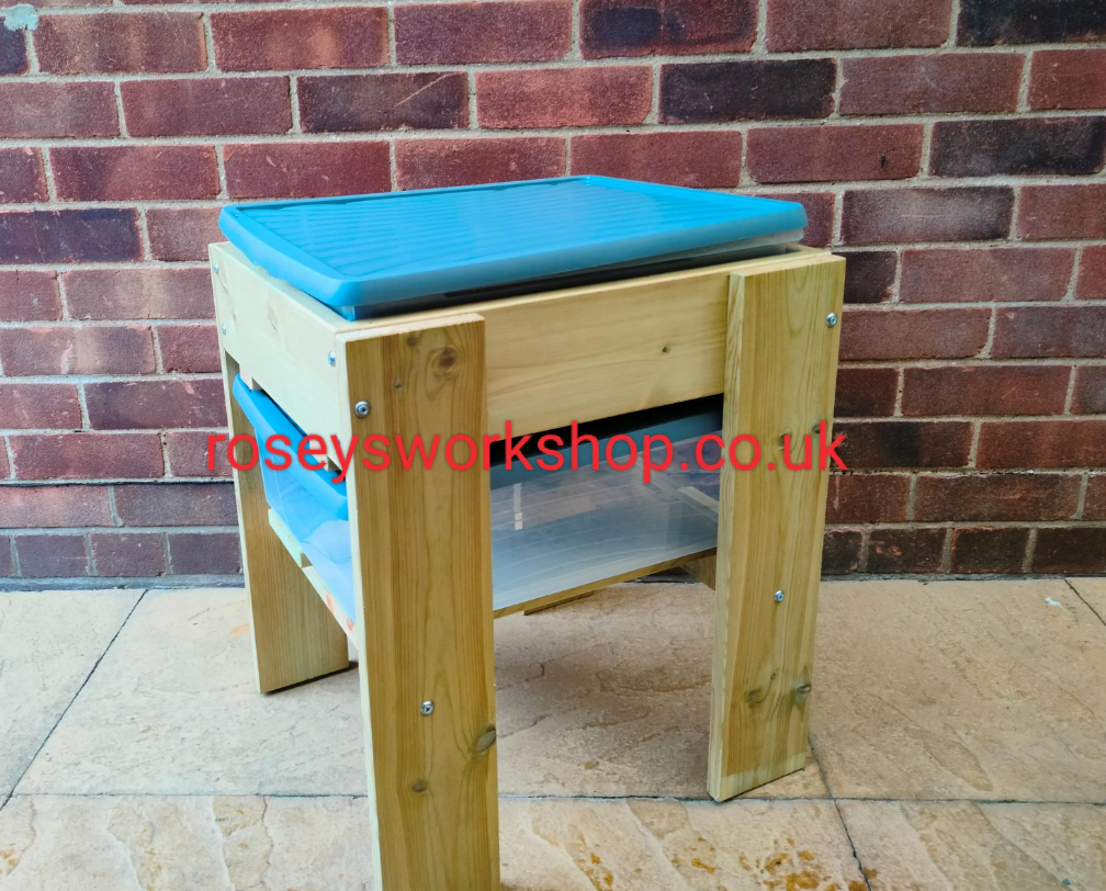Single Children's Sand Table with two Boxes