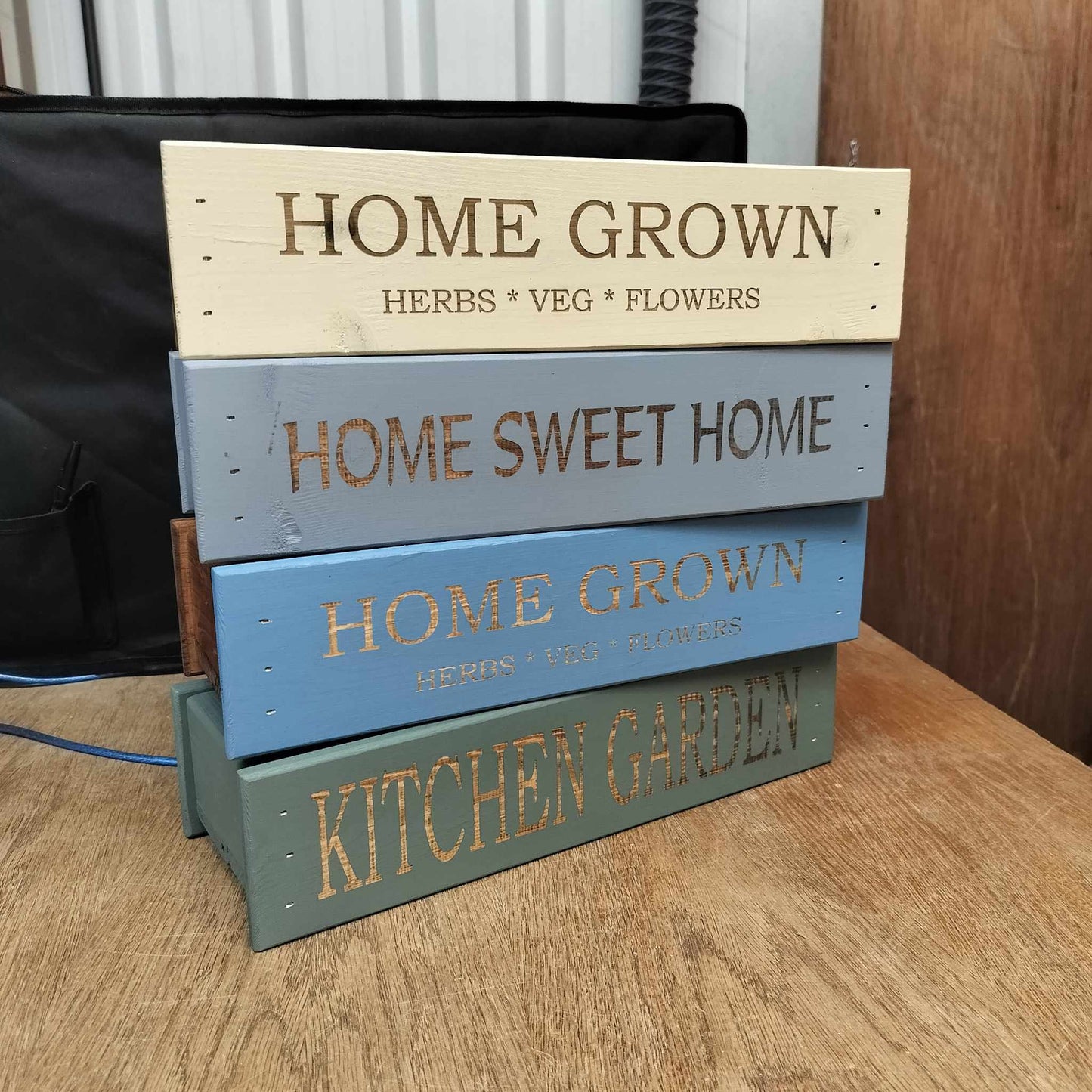 Rustic Indoor or Outdoor Wood Plant Pot Box. Kitchen window sill box. Herb planter. Kitchen garden box. Plant pot Tray Farmhouse planter box