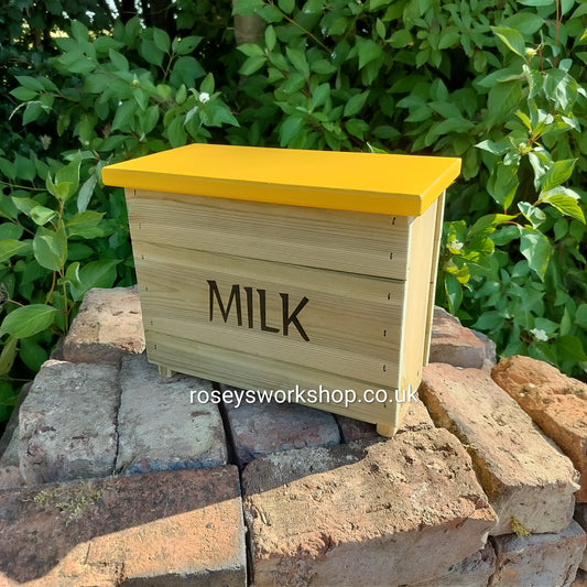 Doorstep Milk Box Crate - Holds 3x 1pt Glass Bottles