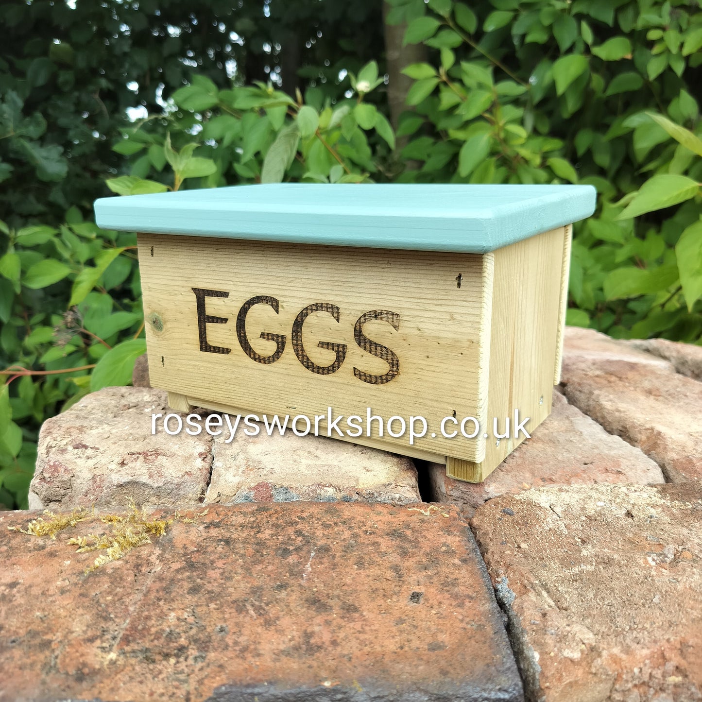 Wooden Doorstep or Kitchen Egg Box. Holds 6 Eggs