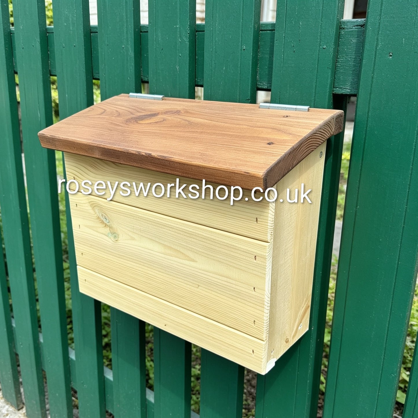 Wall Mount Milk Box Crate - Holds 3x 1pt Glass Bottles